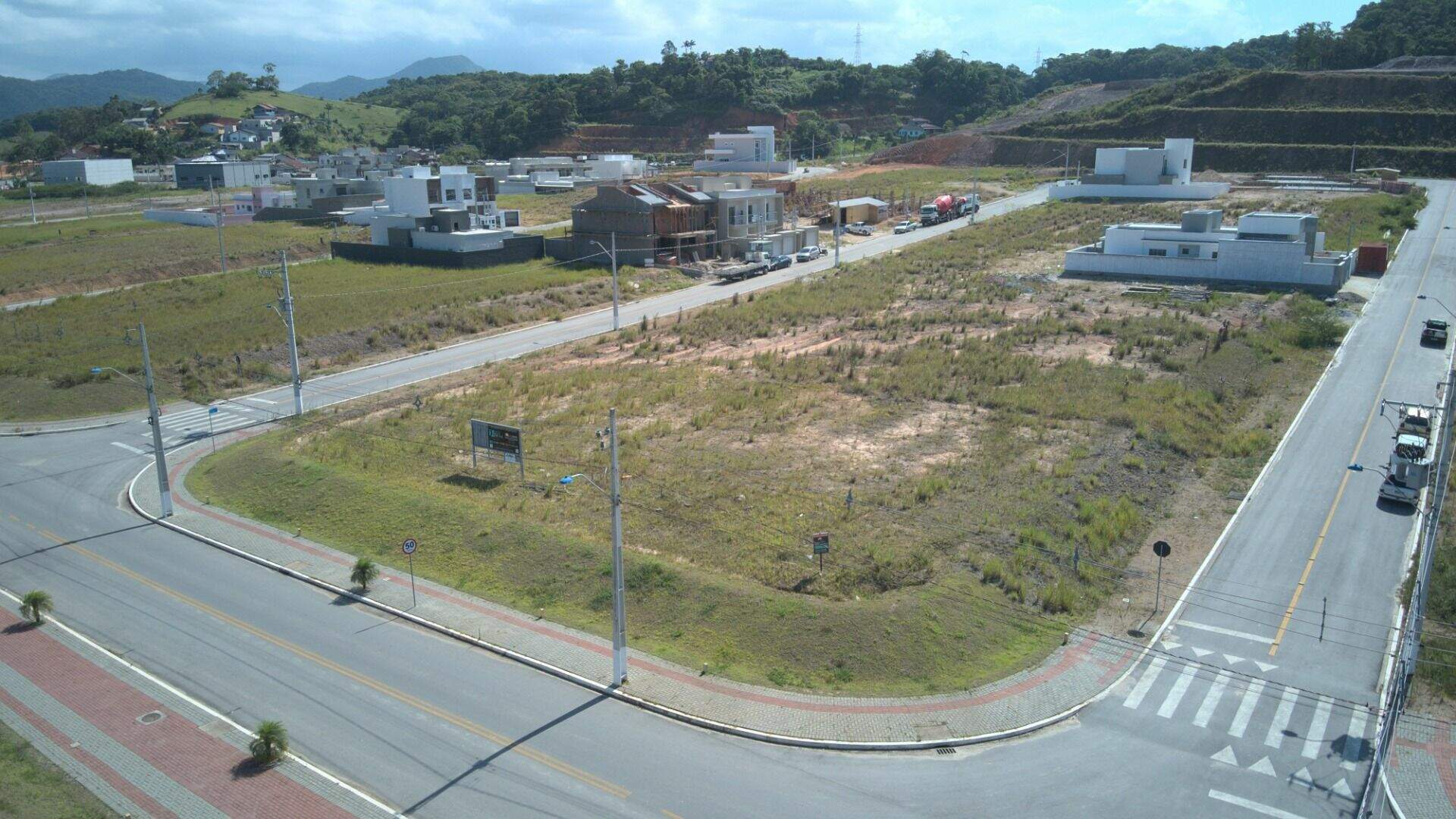 Terreno à venda no Gaspar Mirim: 