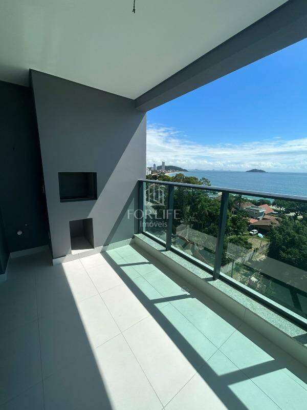 Apartamento à venda no Armação: 