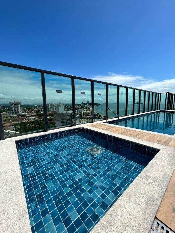Apartamento à venda no Armação: 