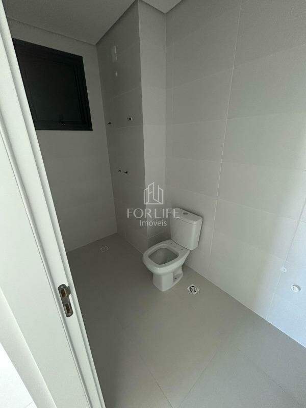 Apartamento à venda no Armação: 