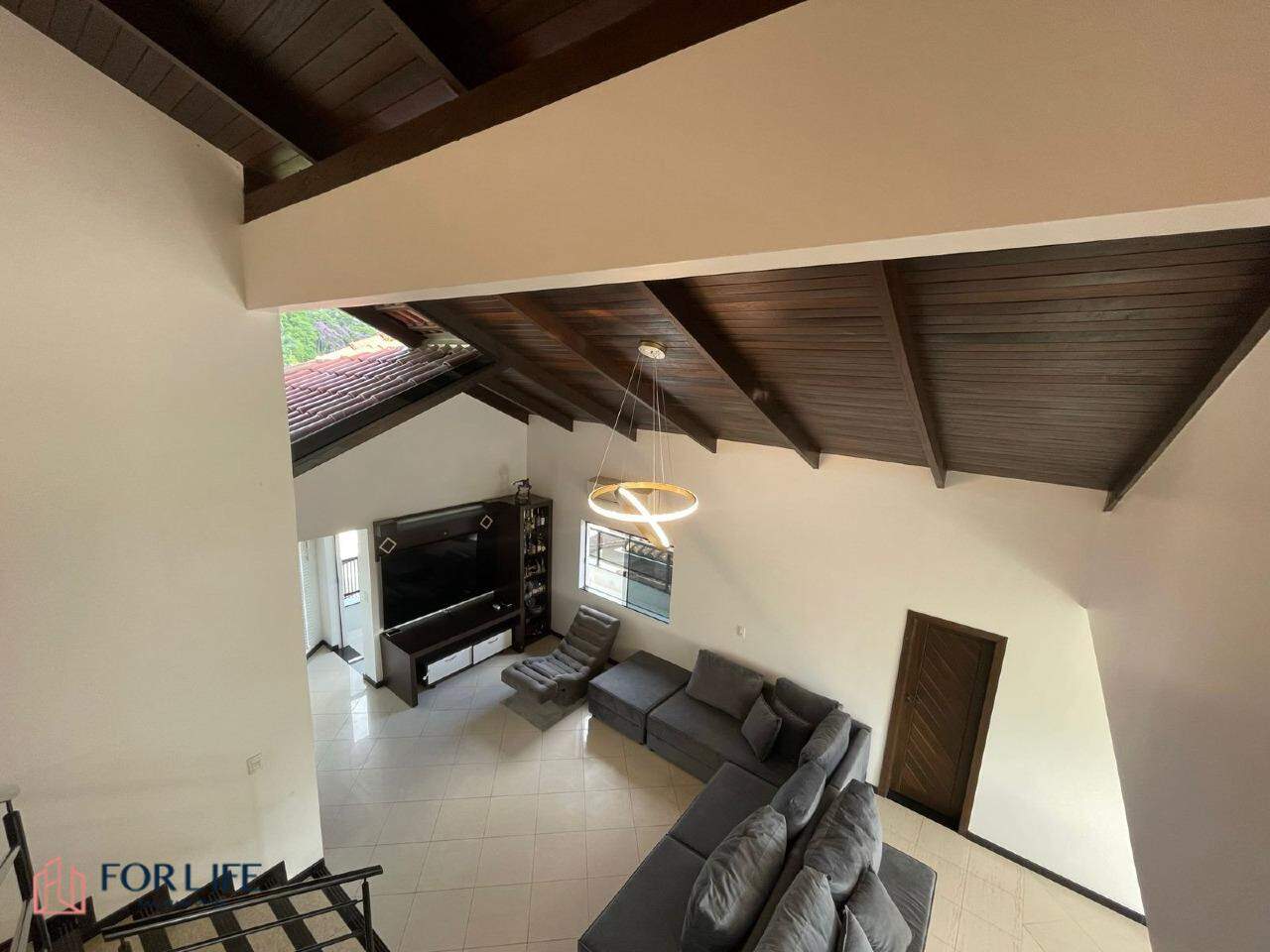 Casa à venda no Centro: 