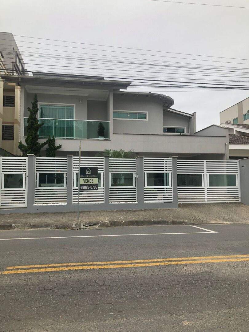 Casa à venda no Bela Vista: 