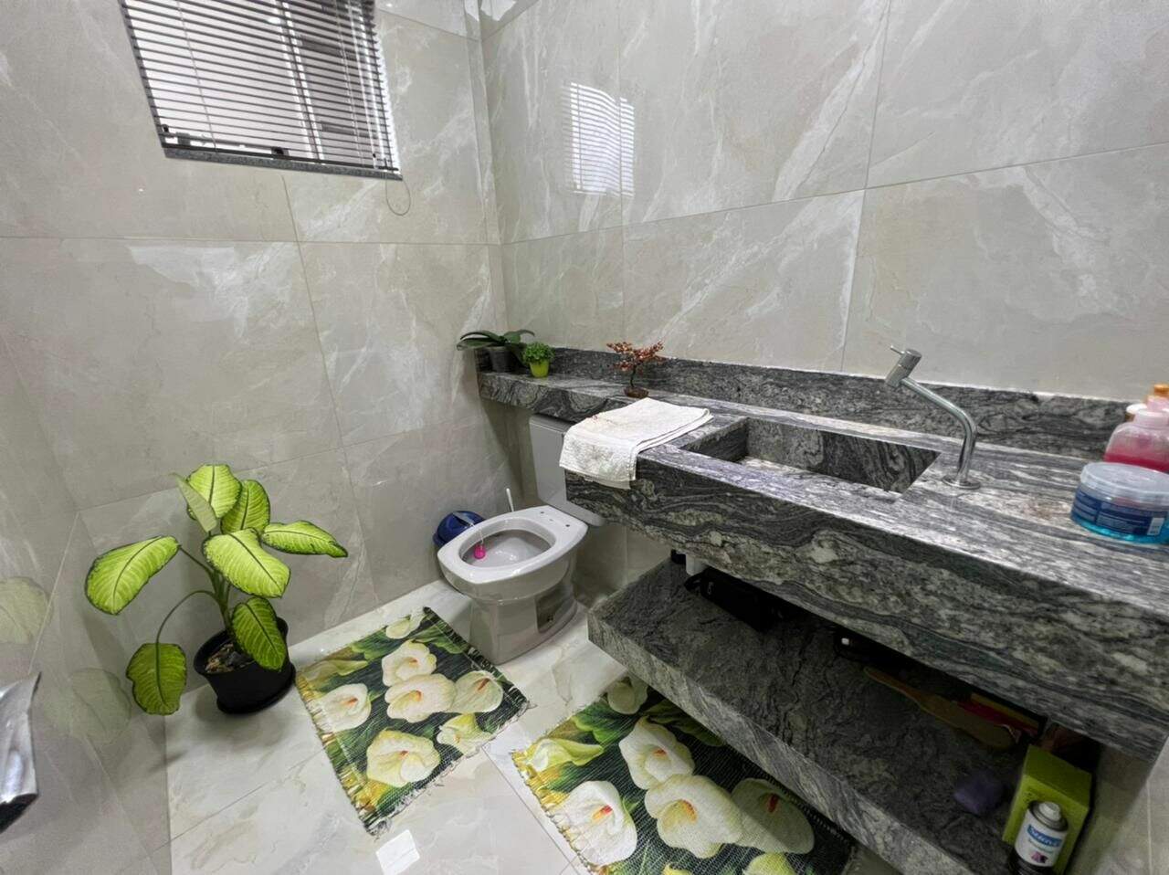 Casa à venda no Santa Terezinha: 