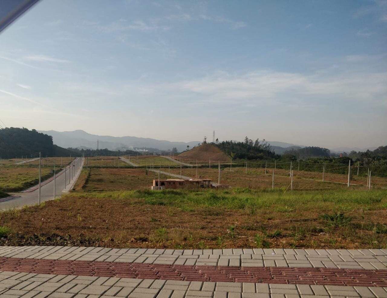 Terreno à venda no Poço Grande: 