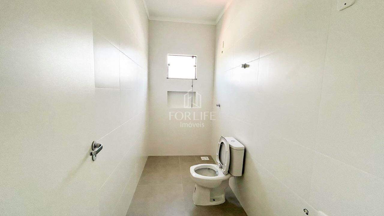 Sobrado à venda no Gaspar Mirim: 