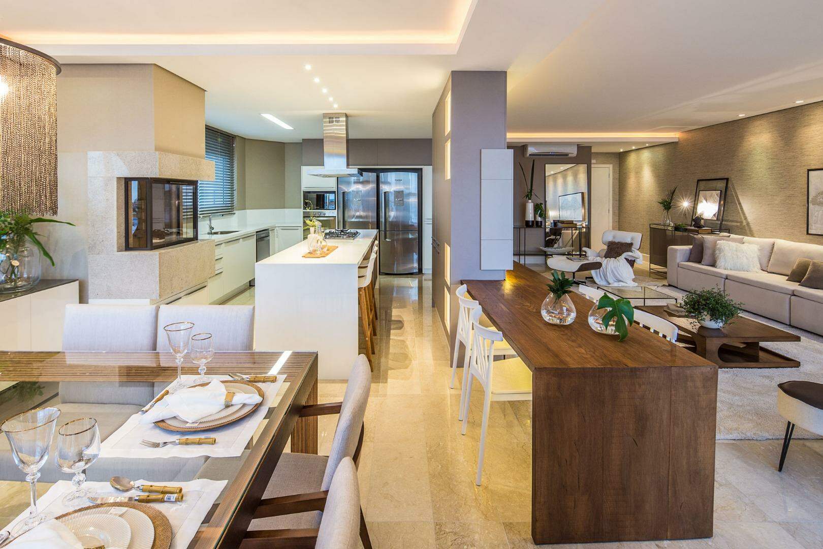 Apartamento à venda no Praia dos Amores: 