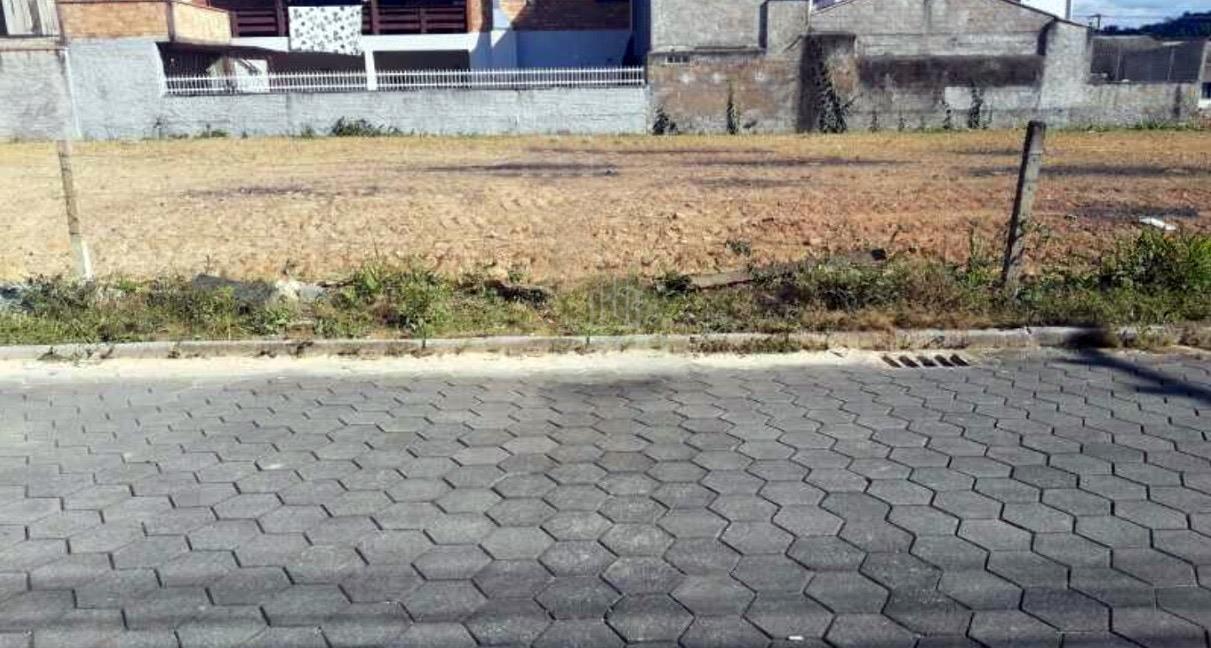 Terreno à venda no Margem Esquerda: 