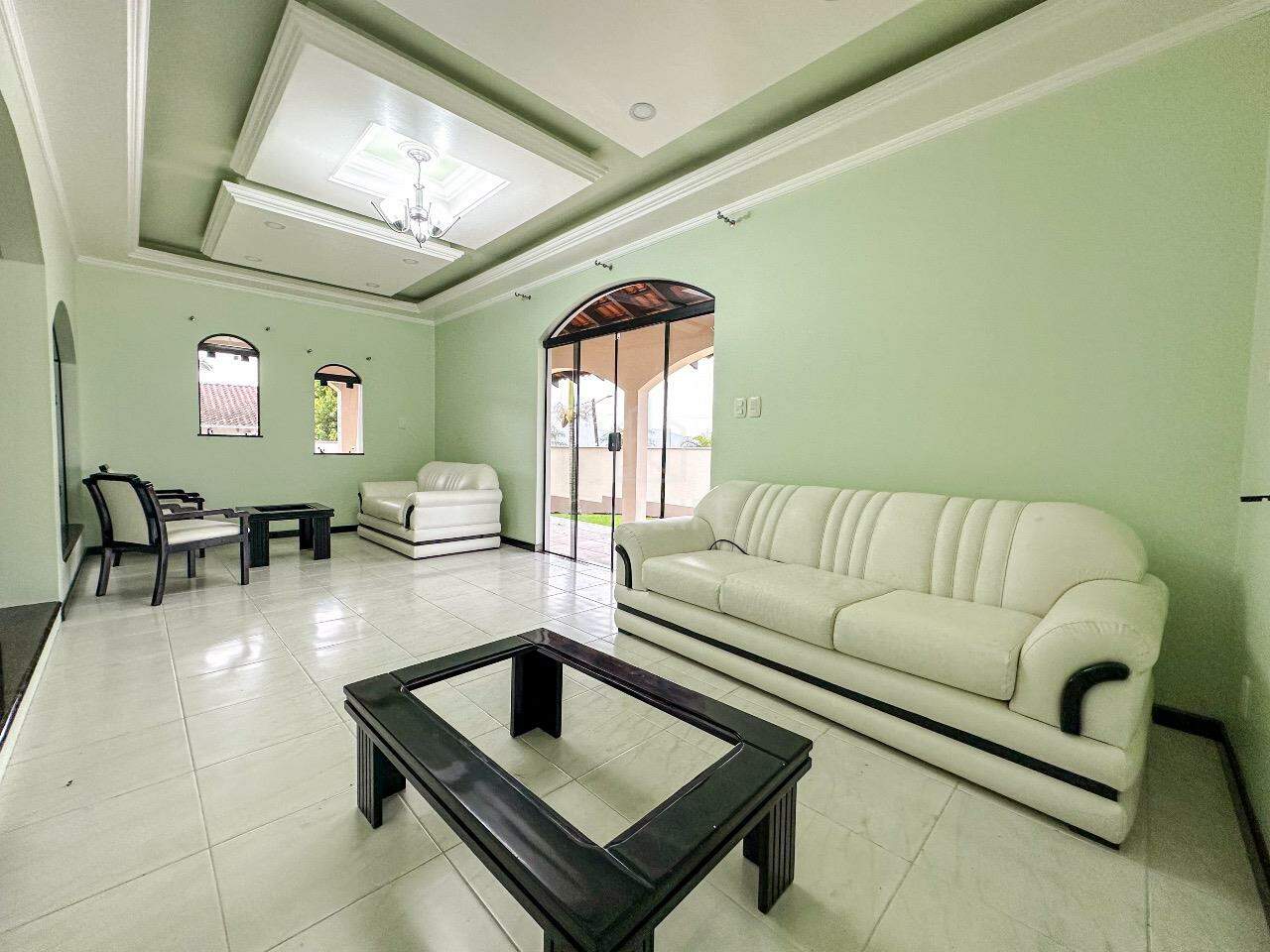 Casa à venda no Figueira: 
