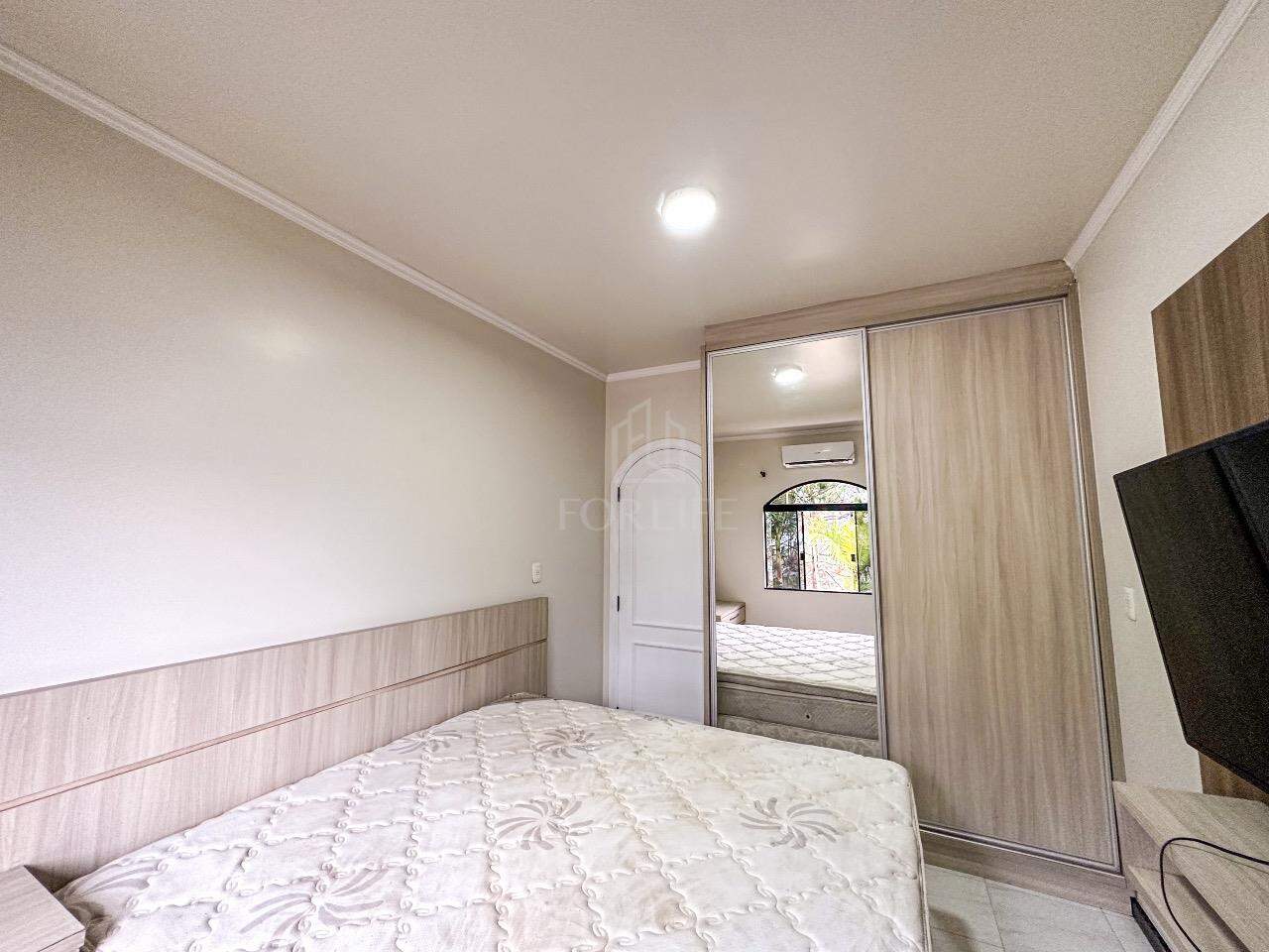 Casa à venda no Figueira: 