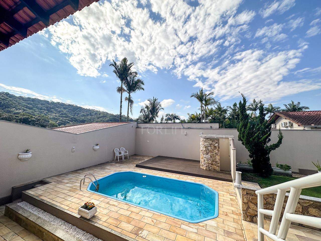Casa à venda no Figueira: 