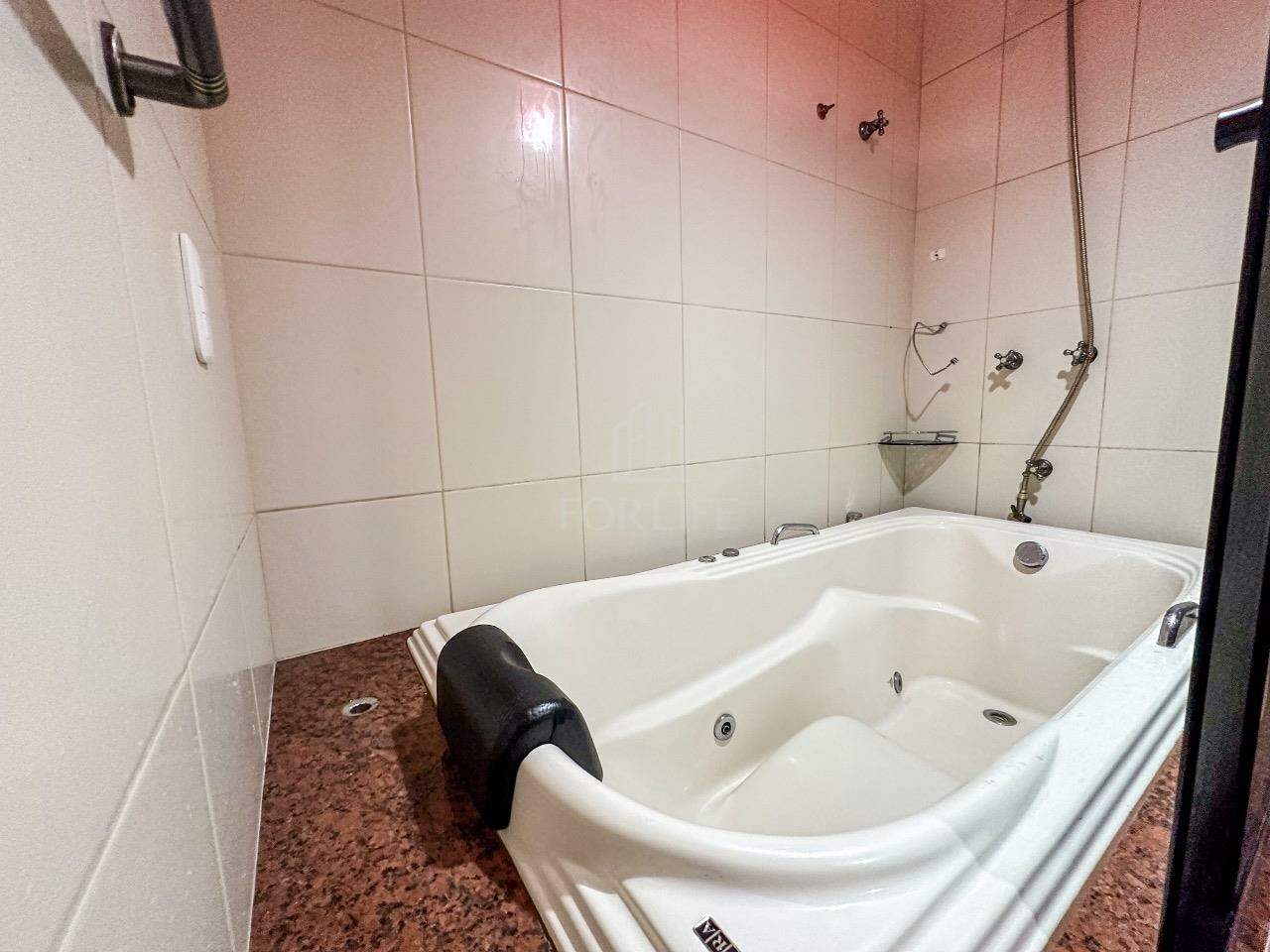 Casa à venda no Figueira: 