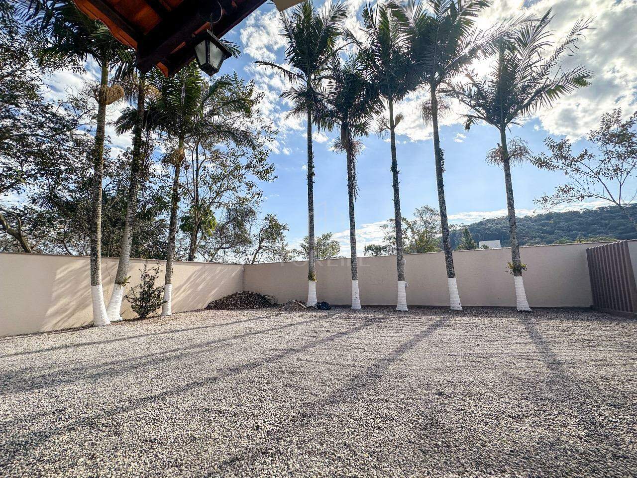 Casa à venda no Figueira: 