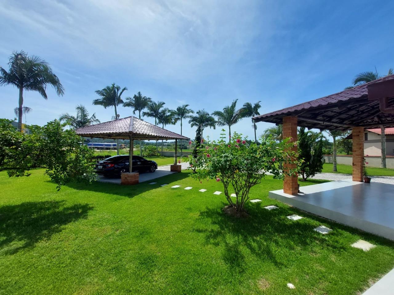 Casa à venda no Margem Esquerda: 