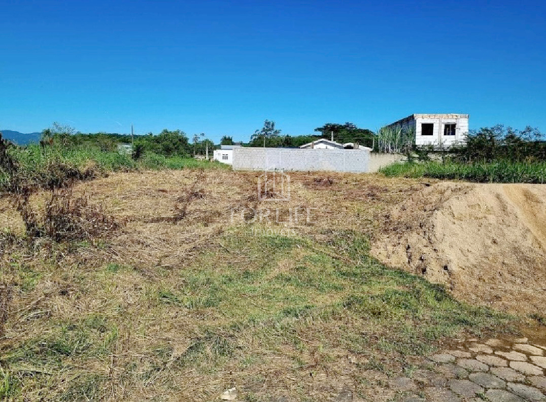 Terreno à venda no Figueira: 