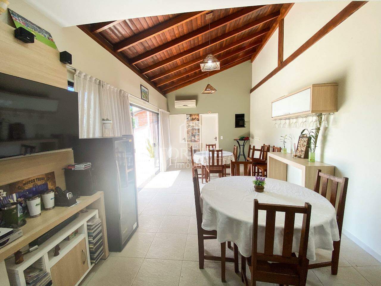 Casa à venda no Centro: 