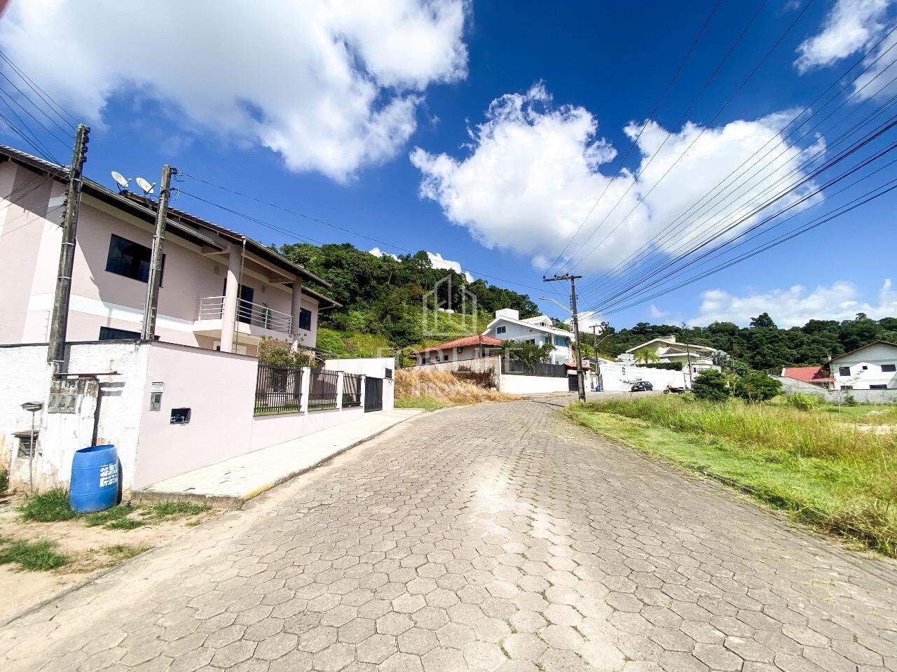 Casa à venda no Centro: 