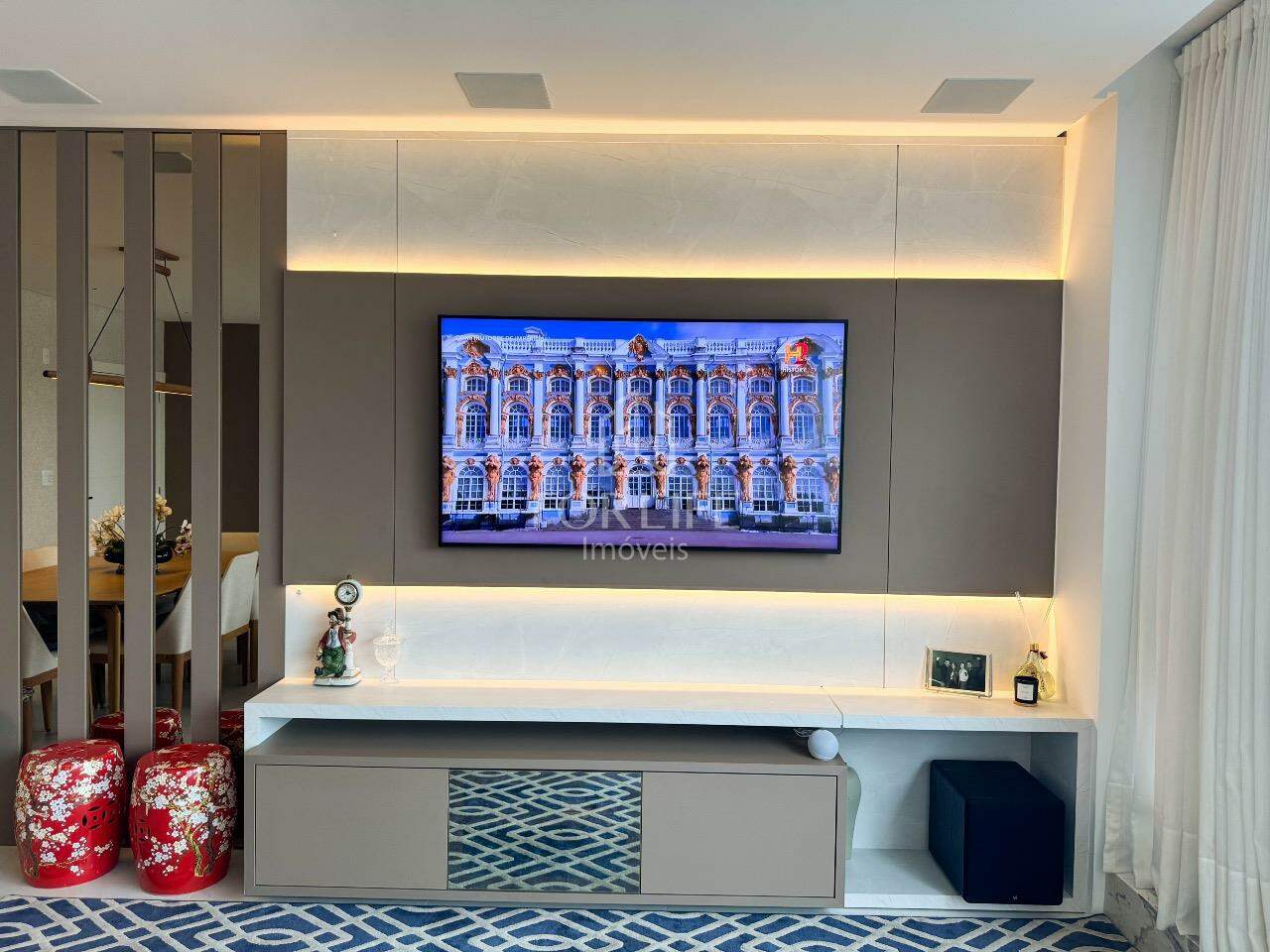 Apartamento à venda no Coloninha: 