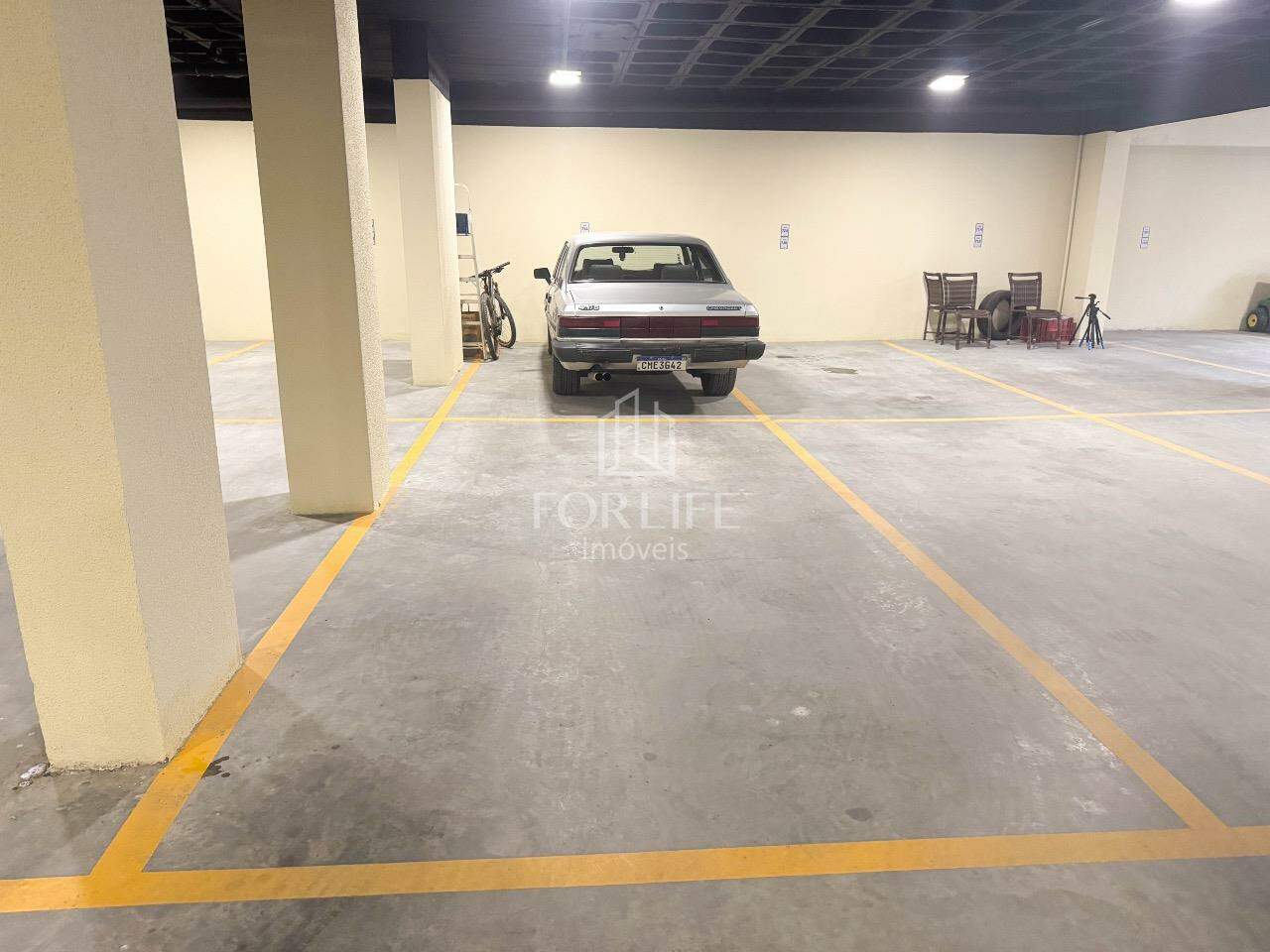 Apartamento à venda no Coloninha: 