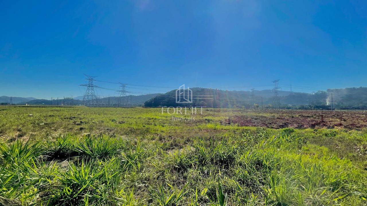 Terreno à venda no Belchior Baixo: 