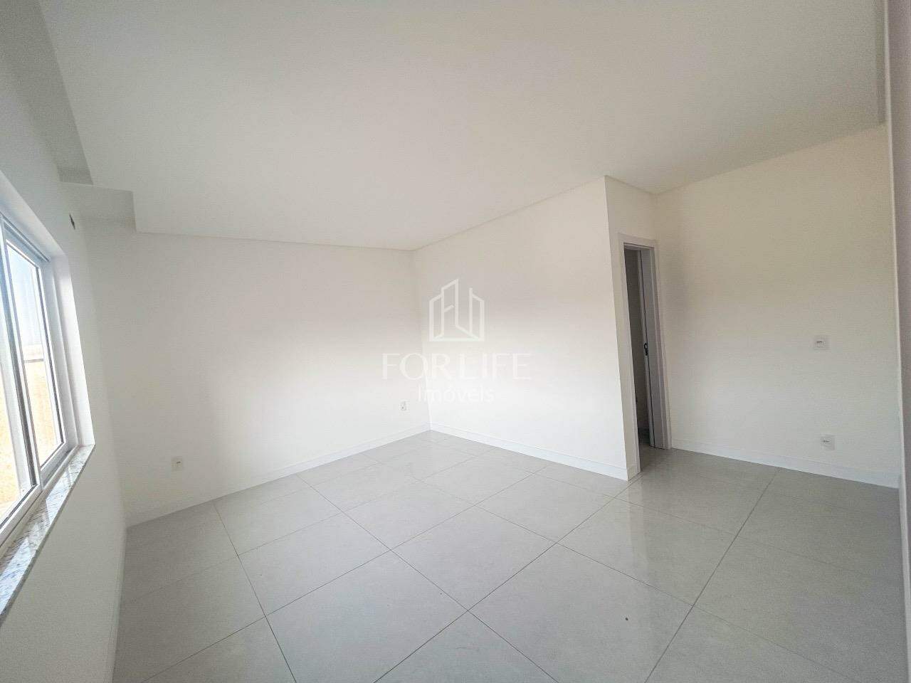 Casa à venda no Margem Esquerda: 
