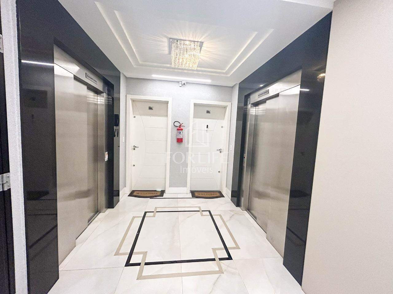 Apartamento à venda no Margem Esquerda: 