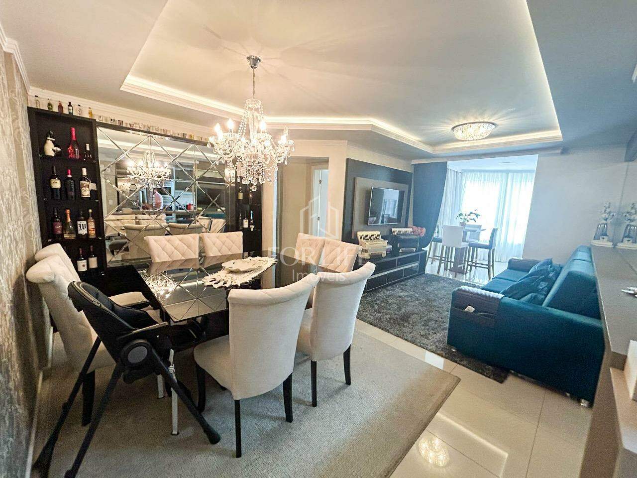 Apartamento à venda no Margem Esquerda: 