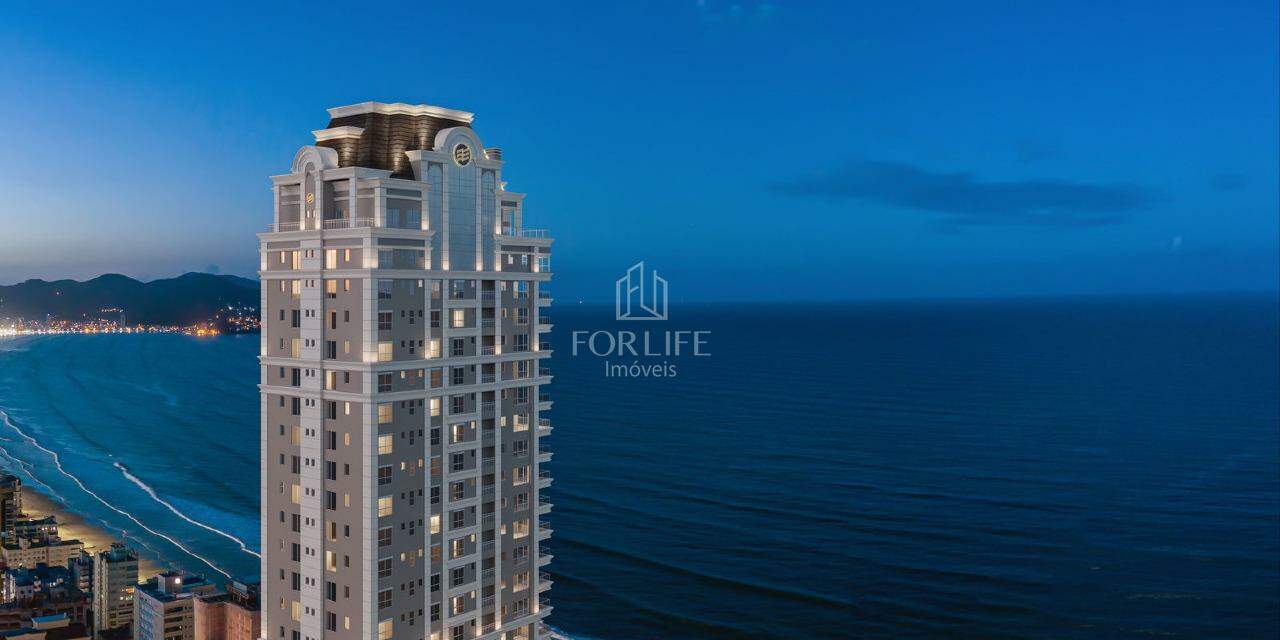 Apartamento à venda no Meia Praia: 