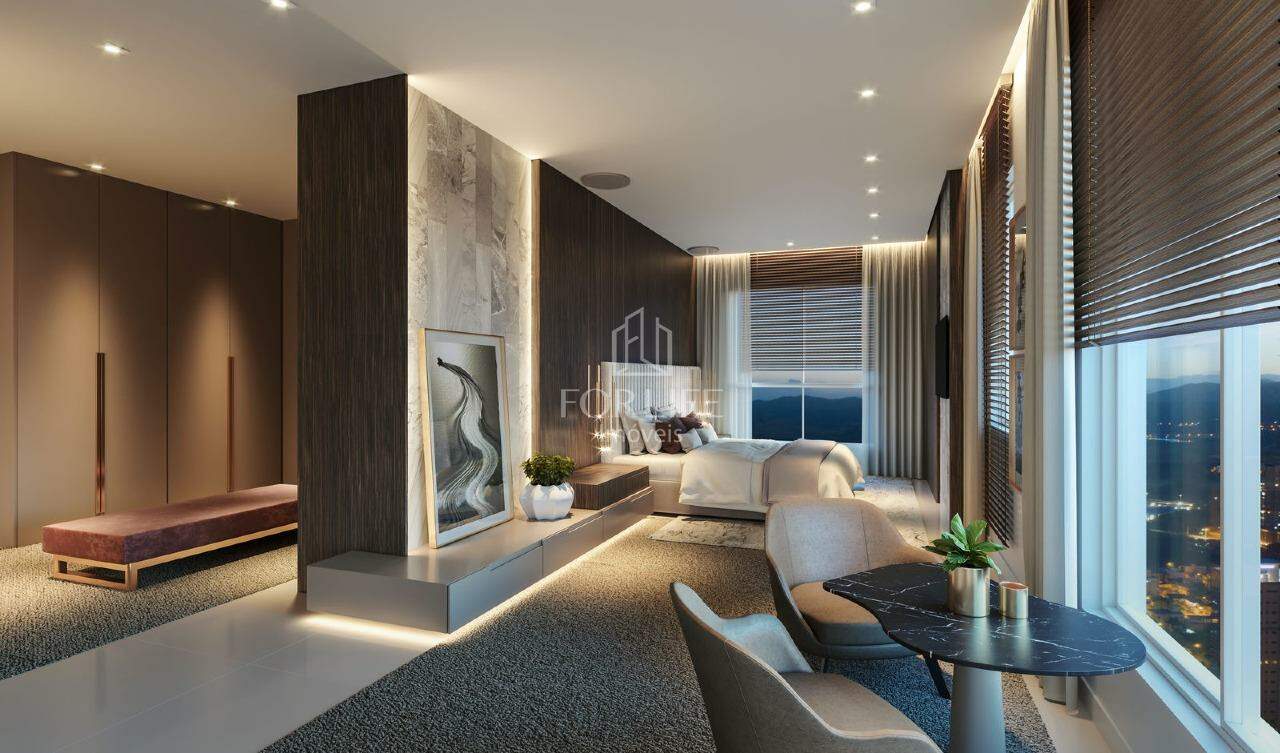 Apartamento à venda no Meia Praia: 