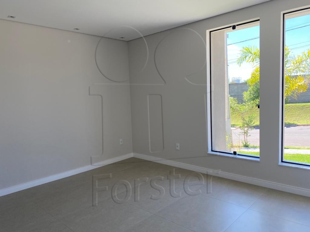 CASA EM CONDOMINIO à venda no VILLAGE DAMHA: Foto 01