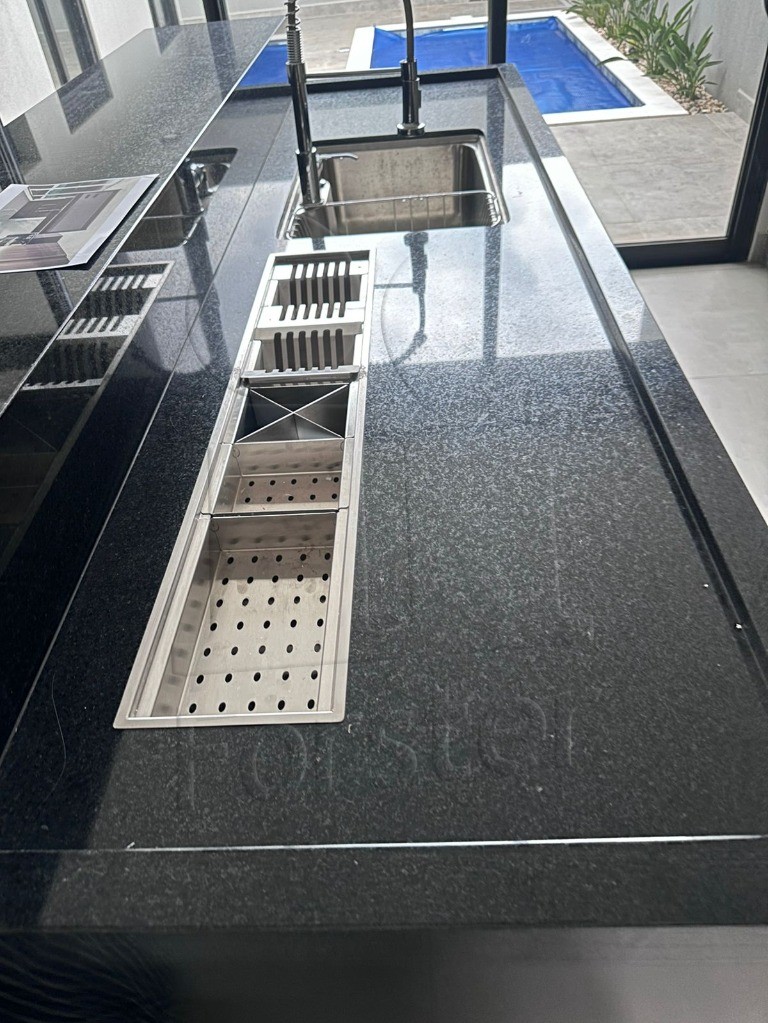 CASA EM CONDOMINIO à venda no TERRAS DE SÃO BENTO I: Foto 01