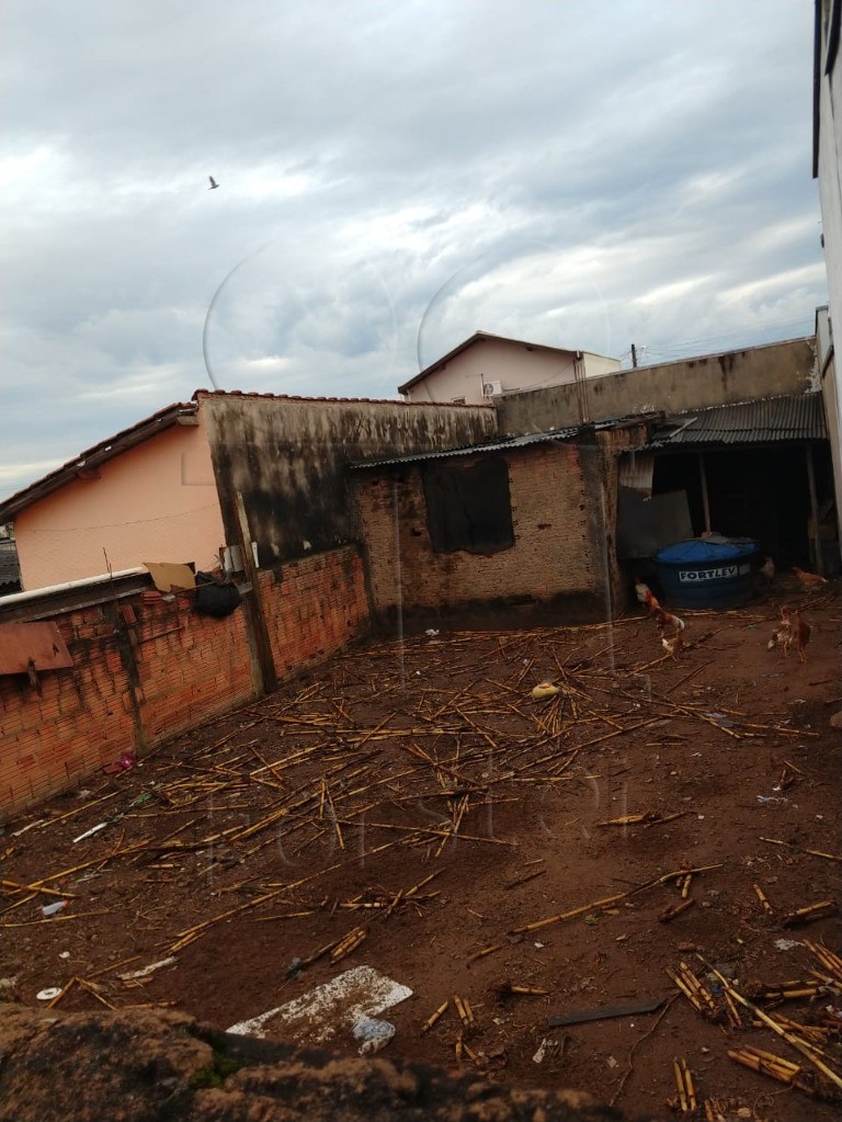 TERRENO à venda no JARDIM REGINA BASTELLI: Foto 01