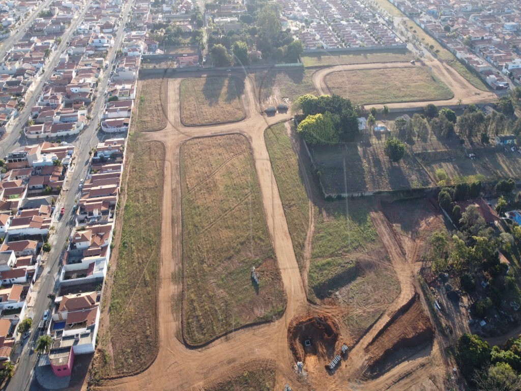TERRENO à venda no JARDIM RESIDENCIAL SANTO EXPEDITO: Foto 04