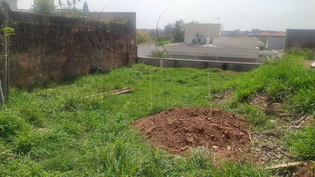 TERRENO à venda no JARDIM FLORENCA: Foto