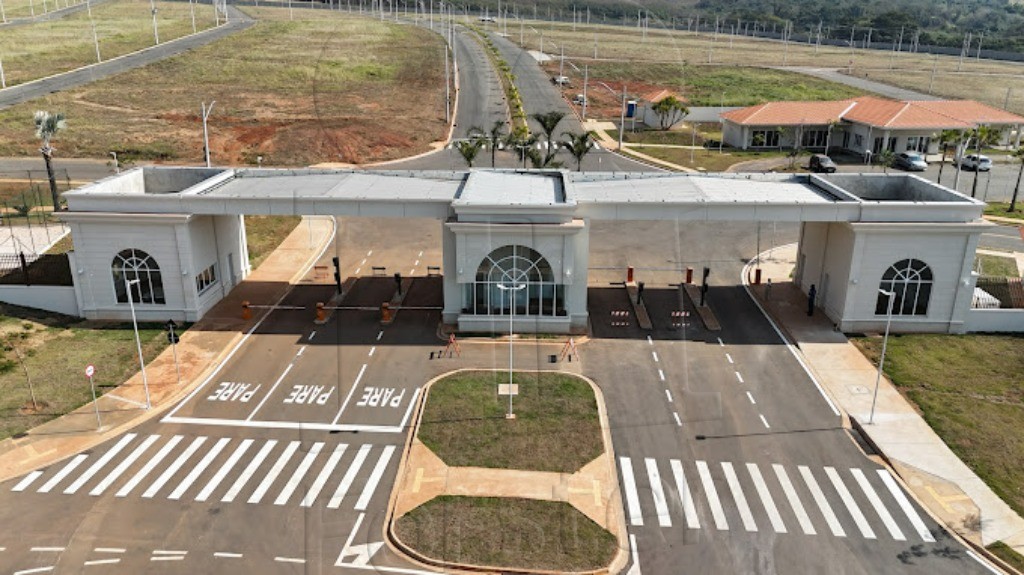 TERRENO à venda no Terras de São Bento 3: Foto 01