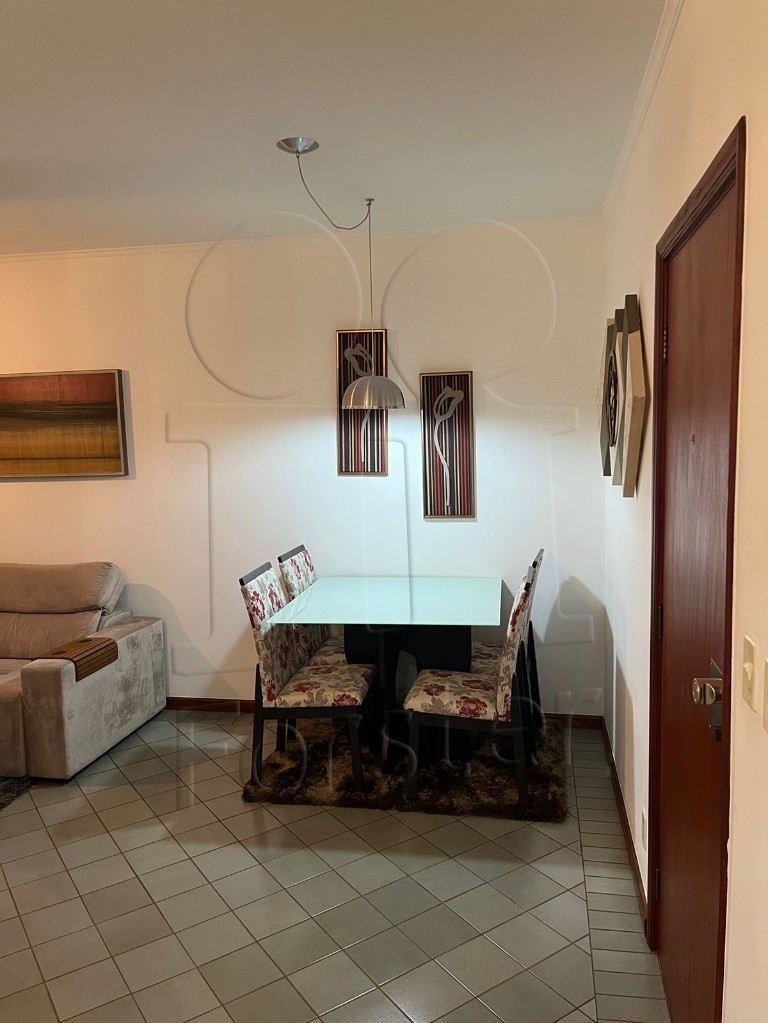 Apartamento à venda no Centro: Foto 02