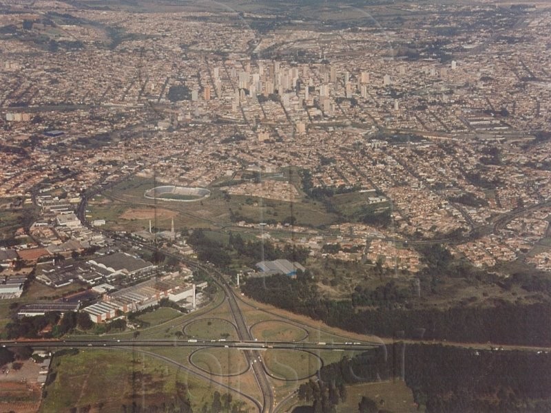 AREA à venda no RODOVIA ANHANGUERA: Foto 02