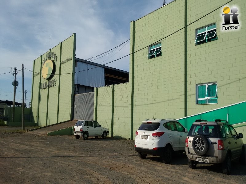 BARRACAO à venda no BAIRRO DOS LOPES: Foto 02