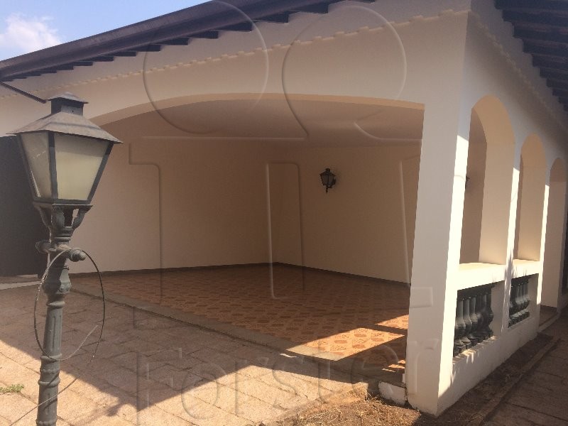 Casa à venda no Centro: 