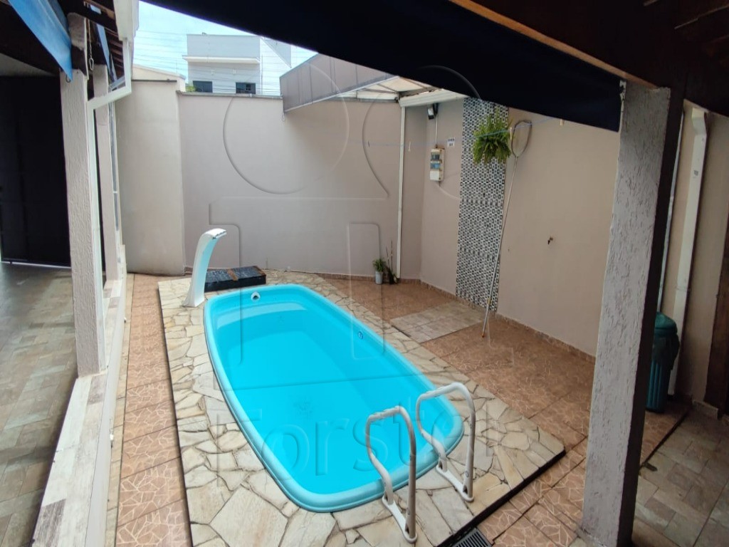 Casa à venda no JARDIM RESIDENCIAL ROSEIRA: Piscina