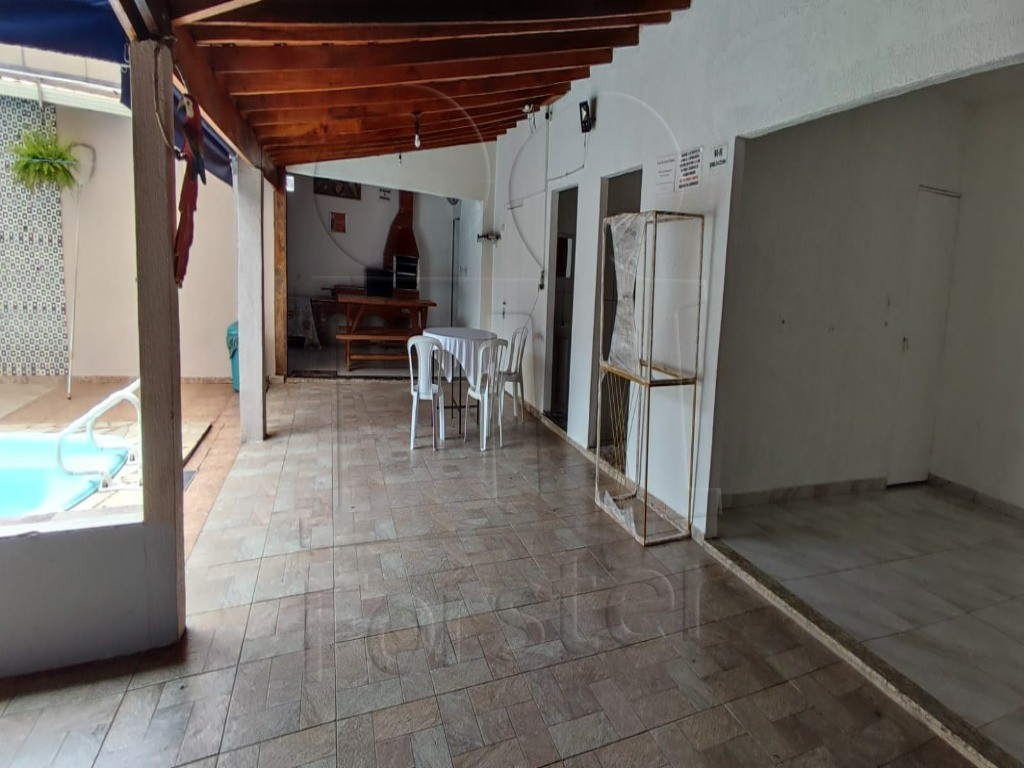 Casa à venda no JARDIM RESIDENCIAL ROSEIRA: Salão