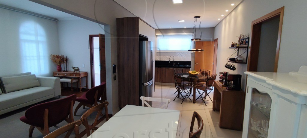 Casa à venda no JARDIM NOVA SUIÇA: Foto 02