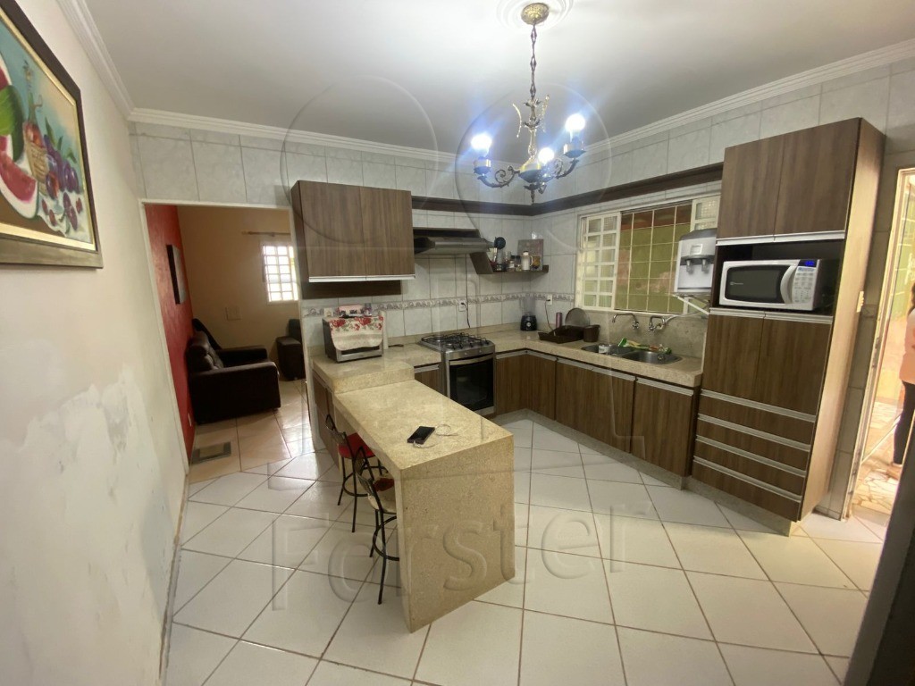 Casa à venda no JARDIM RESIDENCIAL GUIMARÃES: Foto 01