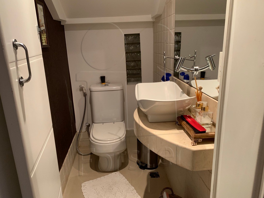 CASA EM CONDOMINIO à venda no RESIDENCIAL VILLA DO SOL: Lavabo