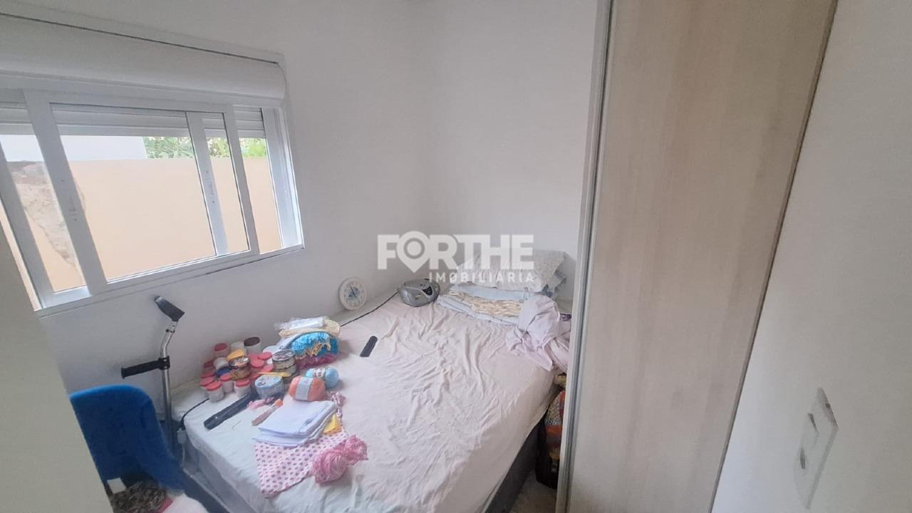 Sobrado em condomínio à venda no FAG: 