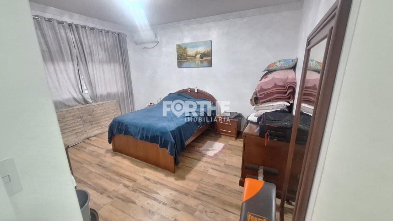 Sobrado em condomínio à venda no FAG: 