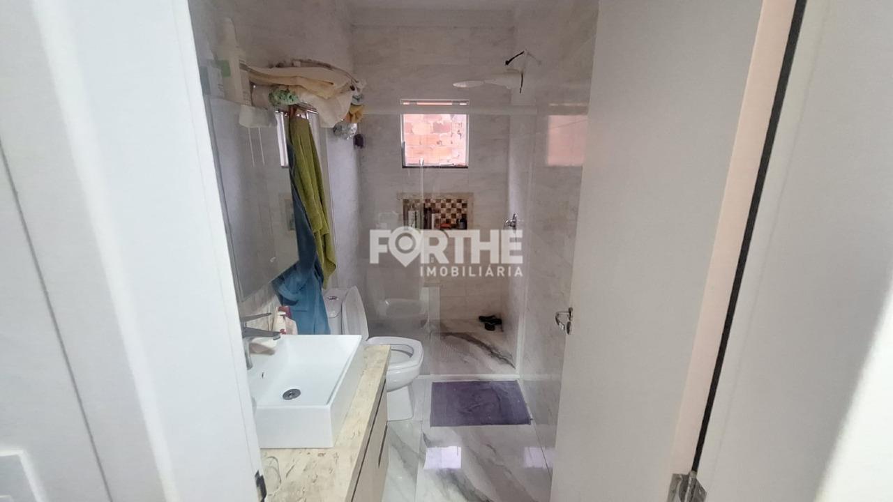 Sobrado em condomínio à venda no FAG: 