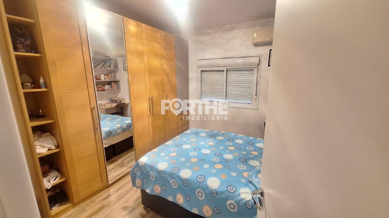 Sobrado em condomínio à venda no FAG: 