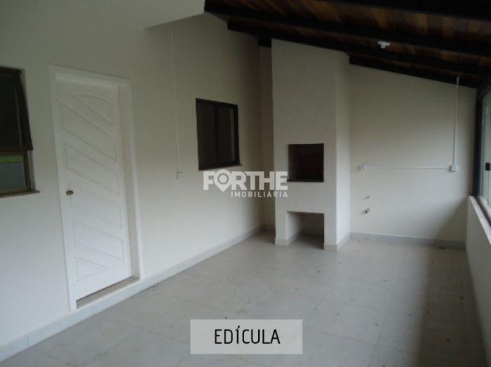 Sobrado em condomínio à venda no Country: