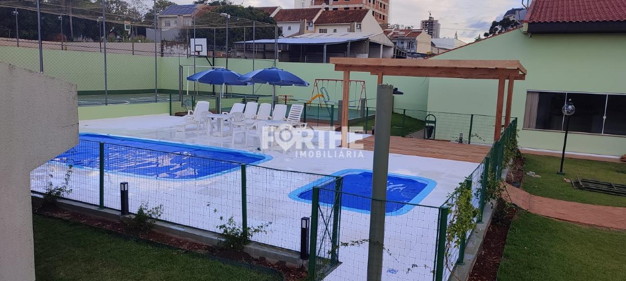 Sobrado em condomínio à venda no Country: