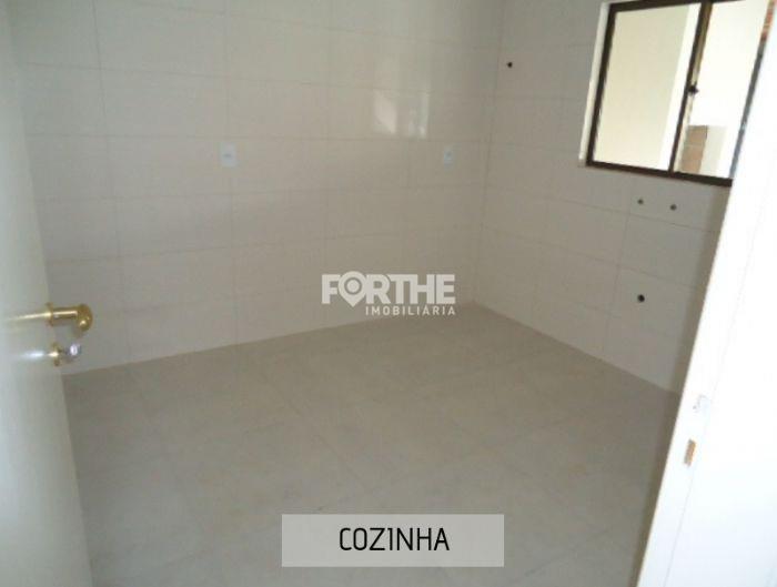 Sobrado em condomínio à venda no Country: